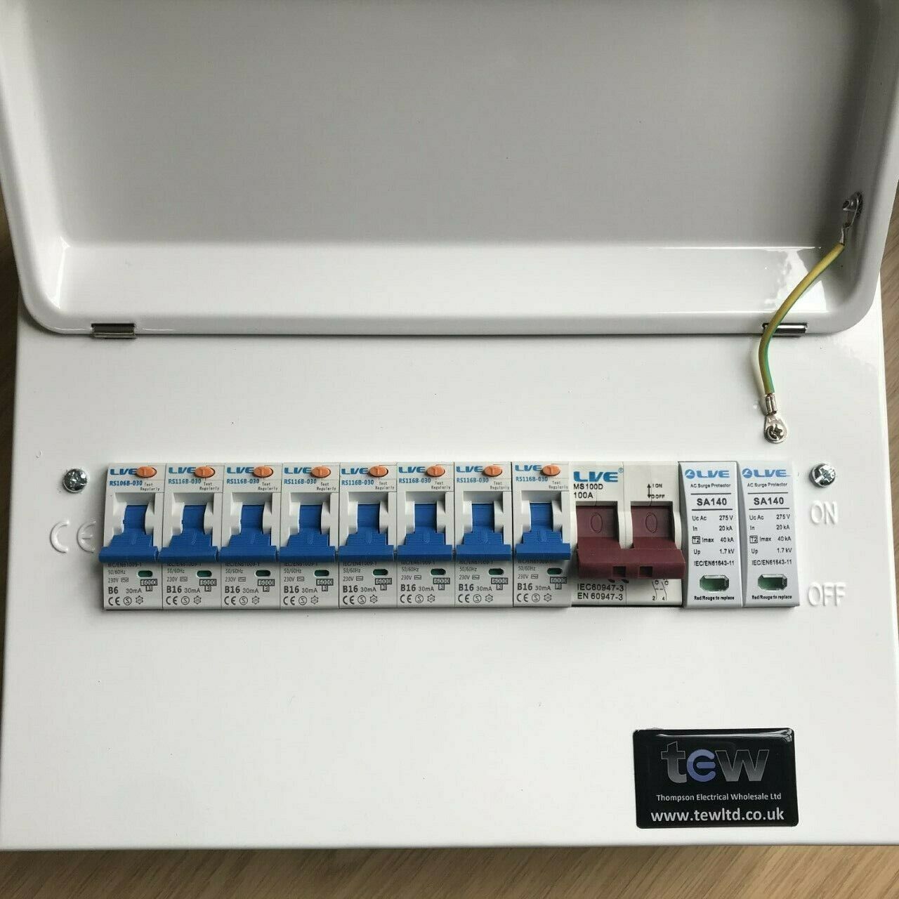 6 RCBO's Live Electrical 100A 8 Usable Way Metal Clad Consumer Unit 