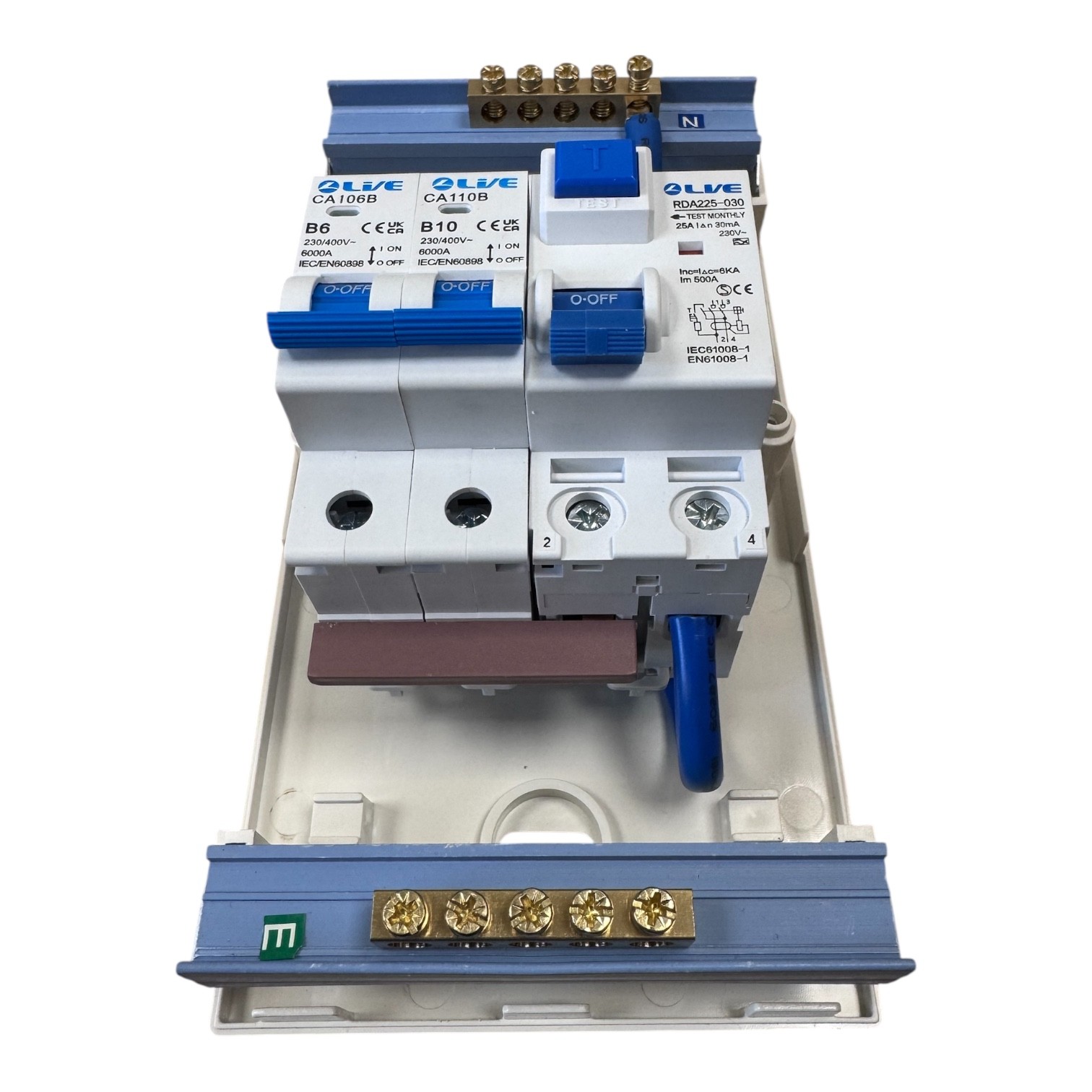 4 Way Single Pole Consumer Unit Surface Mounted Caravan Campervan Motorhome 25A 30mnA Type A RCD 1 Pole 6A MCB 1 Pole 10A MCB - CVMH25610SPCU - Image 4