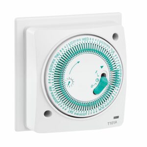Greenbrook 7 Day Mechanical Timer Socket Box Mount 16A - T101A